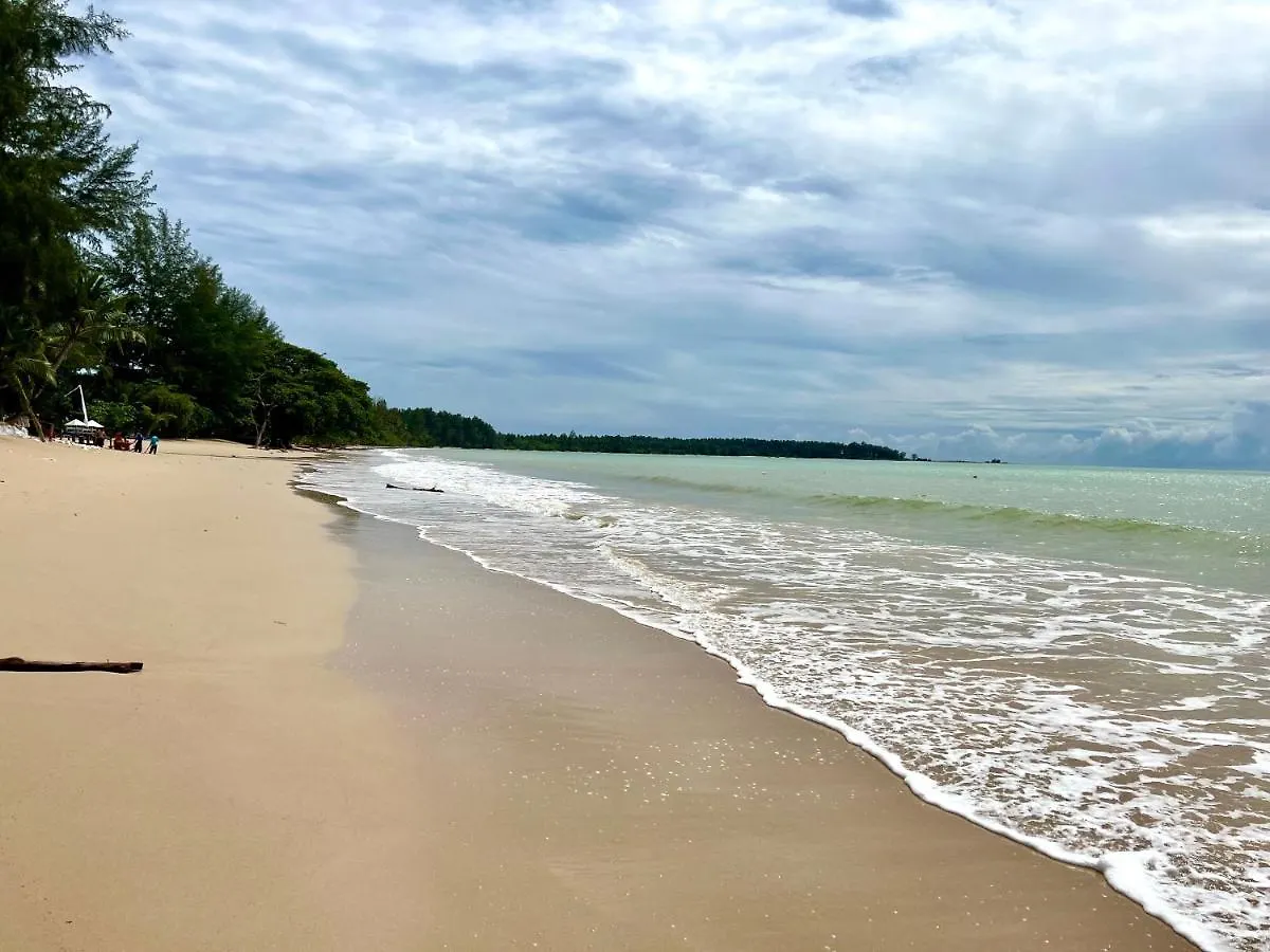 ***  Ao Thong Beach Resort Bang Sak Thailand