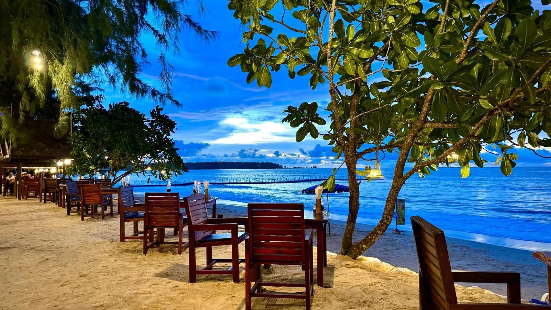 Ao Thong Beach Resort Bang Sak 3*,  Thailand