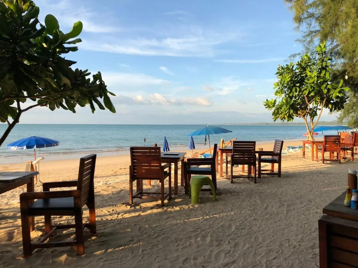 ***  Ao Thong Beach Resort Bang Sak Thailand