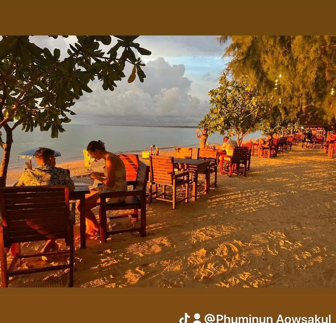Ao Thong Beach Resort Bang Sak