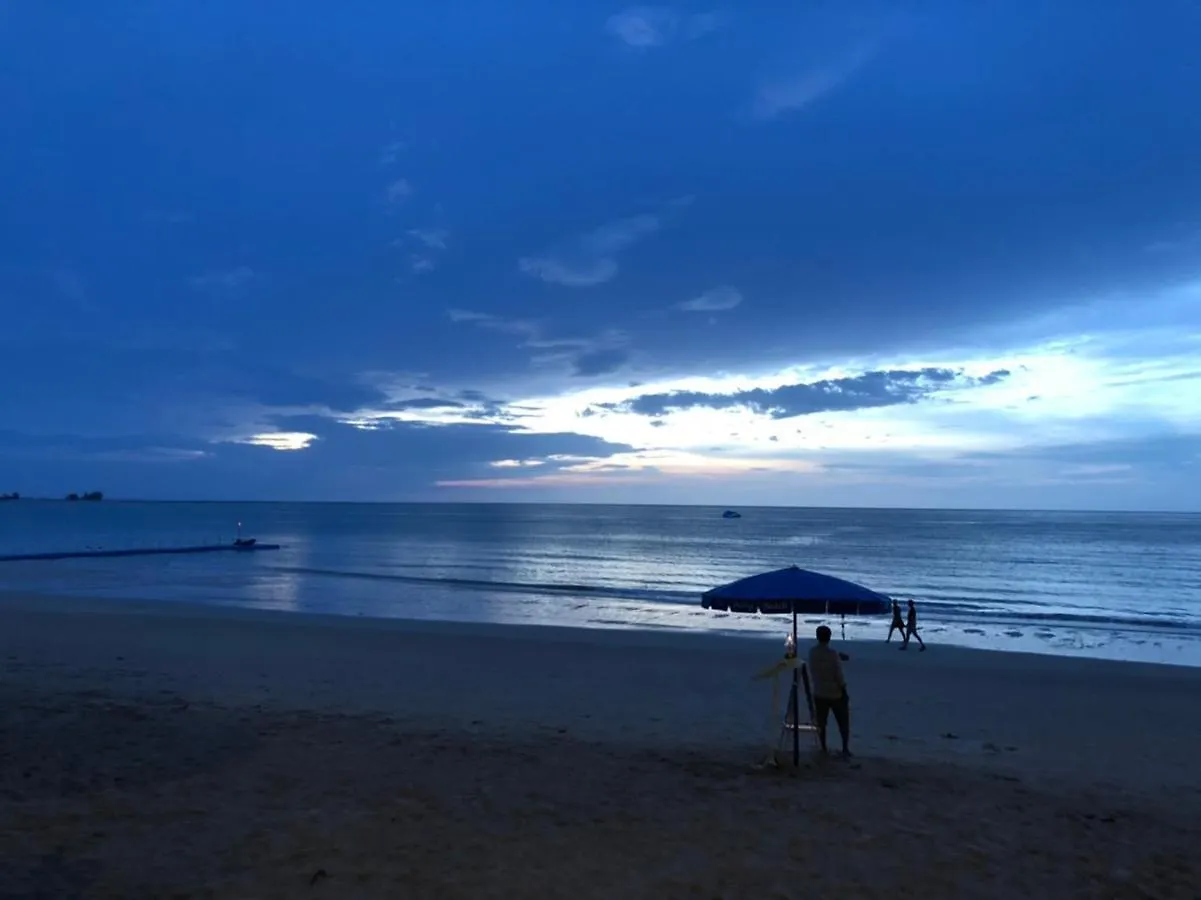 Ao Thong Beach Resort Bang Sak